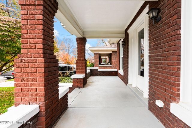 1309 Lydia St, Louisville, KY 40217