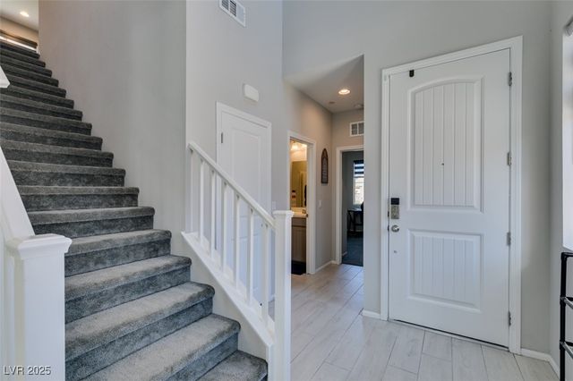 10439 Sadie Blake Avenue, Las Vegas, NV 89166