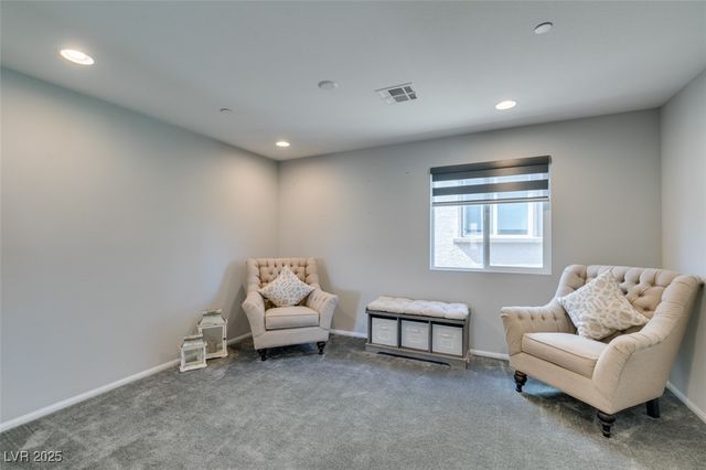 10439 Sadie Blake Avenue, Las Vegas, NV 89166