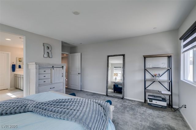 10439 Sadie Blake Avenue, Las Vegas, NV 89166