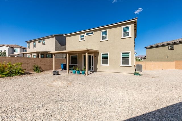 10439 Sadie Blake Avenue, Las Vegas, NV 89166