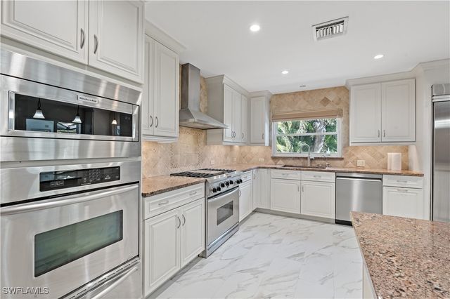 15839 Silverado CT, Fort Myers, FL 33908