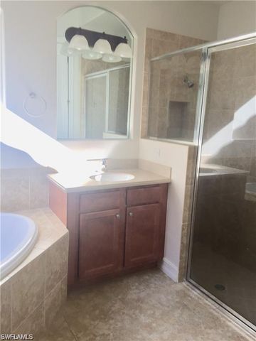 6473 Caldecott DR, Naples, FL 34113
