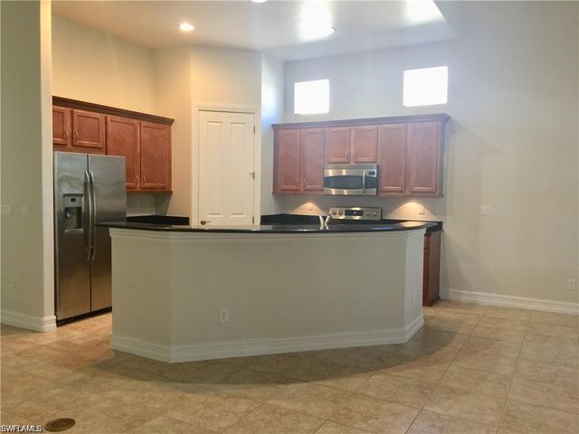 6473 Caldecott DR, Naples, FL 34113