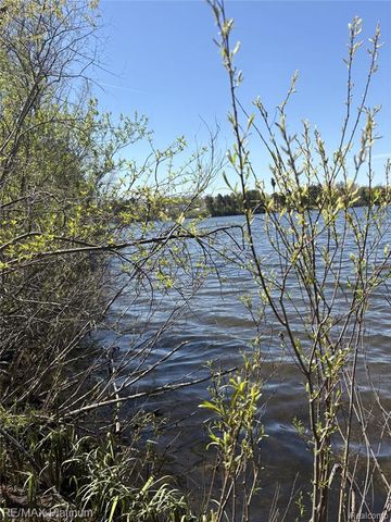 Parcel 2 Pineway Trail, Howell, MI 48855