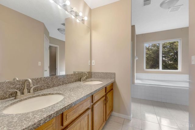 8017 Birchwood Court, Deerfield Twp., OH 45040