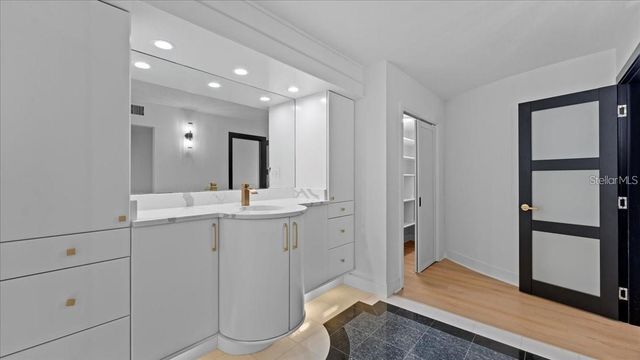 400 E COLONIAL DRIVE 1606, Orlando, FL 32803