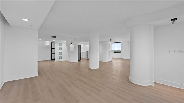 400 E COLONIAL DRIVE 1606, Orlando, FL 32803