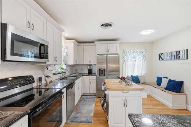 179 E CANAL DRIVE, Palm Harbor, FL 34684