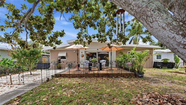 179 E CANAL DRIVE, Palm Harbor, FL 34684