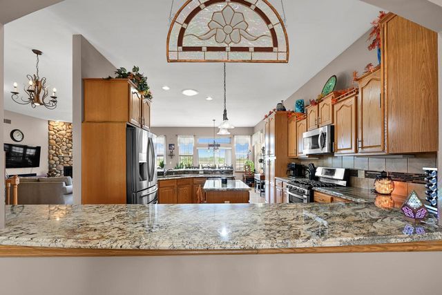 W125S8568 Country View COURT, Muskego, WI 53150