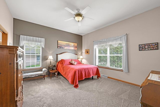 W125S8568 Country View COURT, Muskego, WI 53150