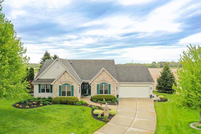 W125S8568 Country View COURT, Muskego, WI 53150