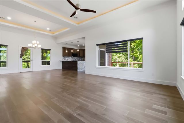 53 Chelmsworth Drive, Bella Vista, AR 72715