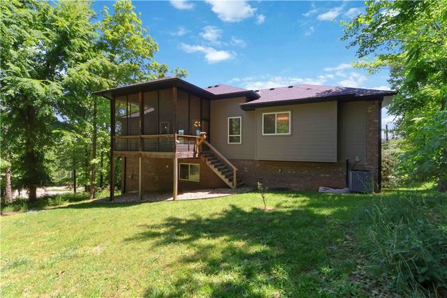 53 Chelmsworth Drive, Bella Vista, AR 72715