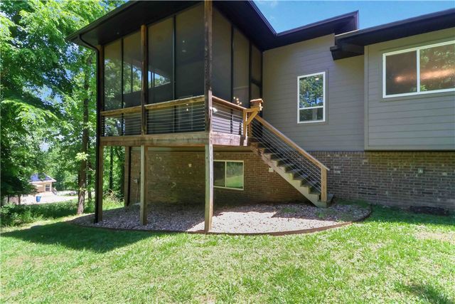 53 Chelmsworth Drive, Bella Vista, AR 72715