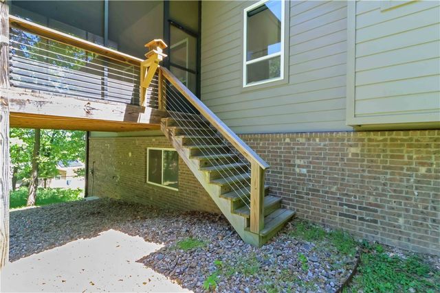 53 Chelmsworth Drive, Bella Vista, AR 72715