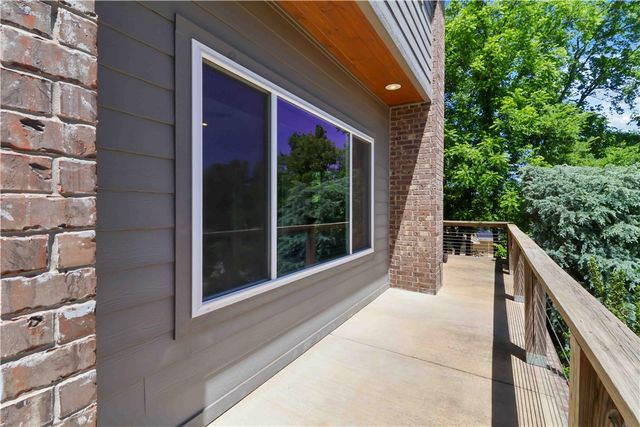53 Chelmsworth Drive, Bella Vista, AR 72715