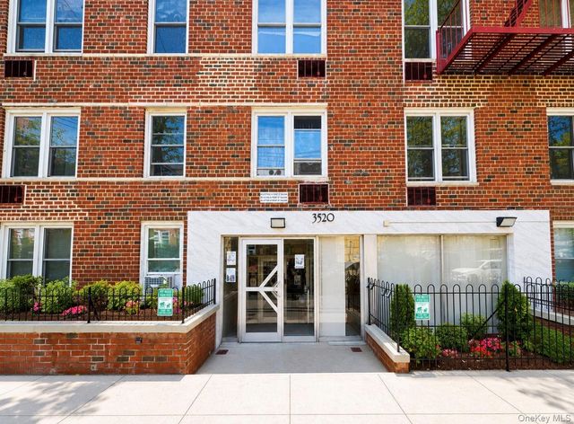 3520 Tryon Avenue 208, Bronx, NY 10467