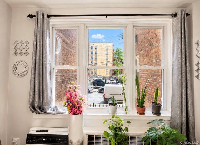 3520 Tryon Avenue 208, Bronx, NY 10467
