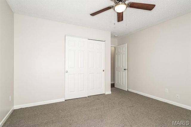 3515 Ridgewood Drive, St Charles, MO 63303