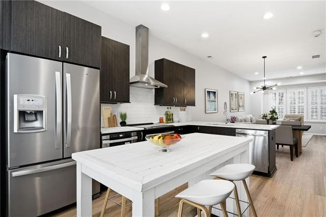 615 Broadview Place NE, Atlanta, GA 30324