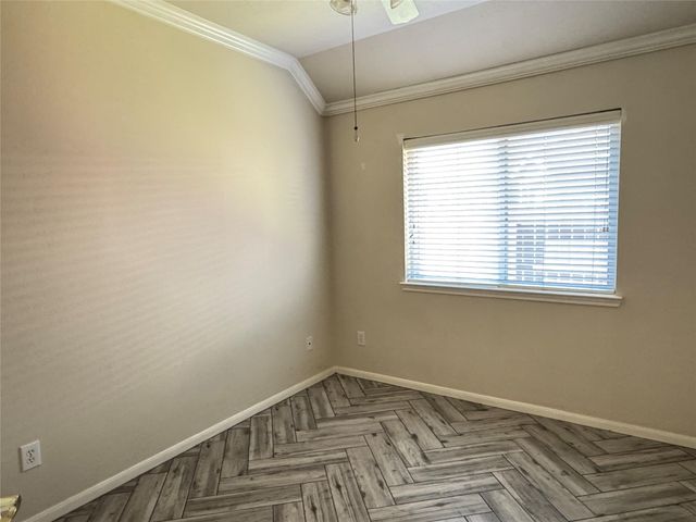 7915 Fall Hollow Drive, Houston, TX 77041