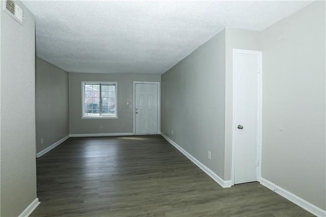 2065 Alison Court Unit 6, Atlanta, GA 30311