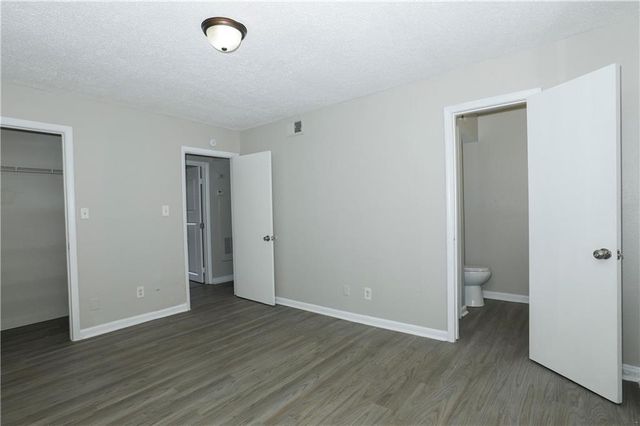 2065 Alison Court Unit 6, Atlanta, GA 30311