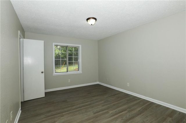 2065 Alison Court Unit 6, Atlanta, GA 30311