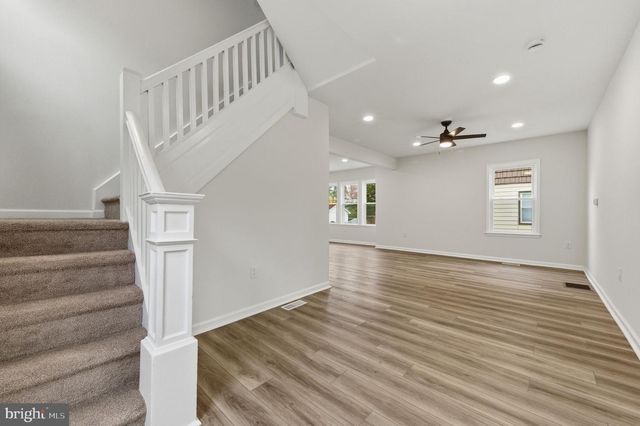 4 N CHESTER PIKE, Glenolden, PA 19036