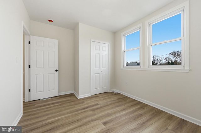 4 N CHESTER PIKE, Glenolden, PA 19036