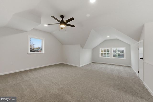 4 N CHESTER PIKE, Glenolden, PA 19036