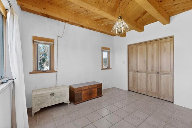 4 Cerrado Loop, Santa Fe, NM 87508