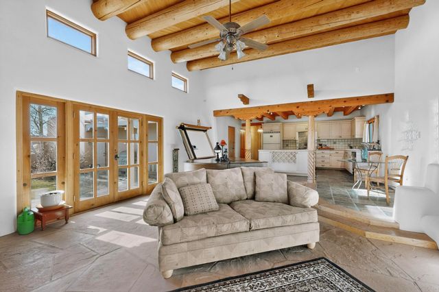 4 Cerrado Loop, Santa Fe, NM 87508