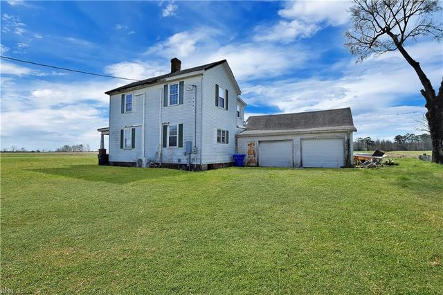 8433 Short LN, Suffolk, VA 23438