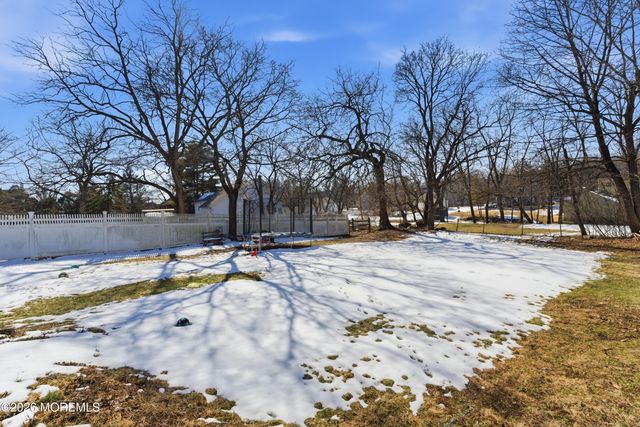 52 Park Avenue, Flemington, NJ 08822