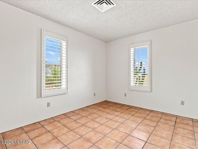 9700 E Andrada Road, Vail, AZ 85641