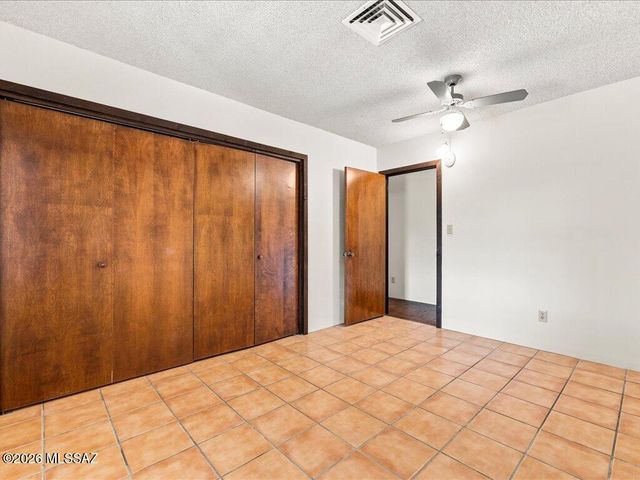 9700 E Andrada Road, Vail, AZ 85641