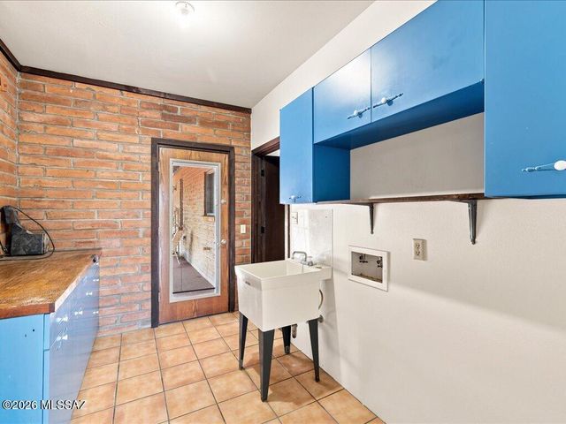 9700 E Andrada Road, Vail, AZ 85641