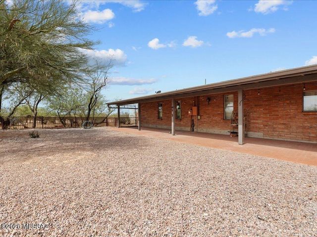9700 E Andrada Road, Vail, AZ 85641