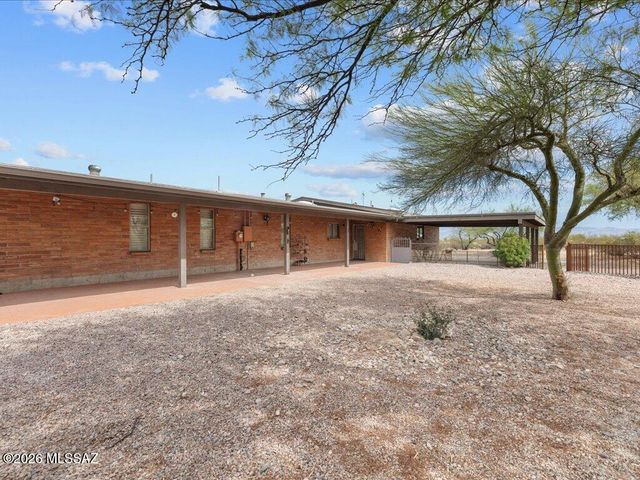 9700 E Andrada Road, Vail, AZ 85641
