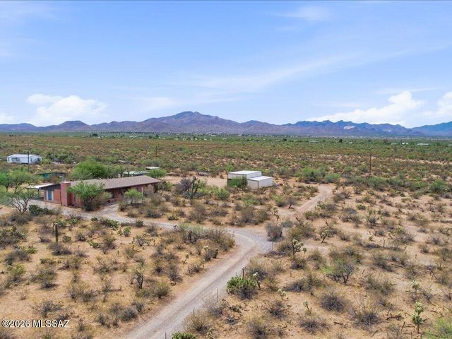 9700 E Andrada Road, Vail, AZ 85641
