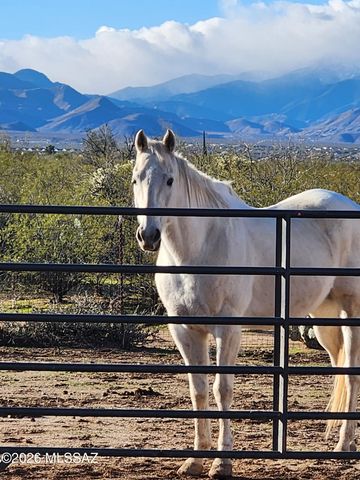 9700 E Andrada Road, Vail, AZ 85641