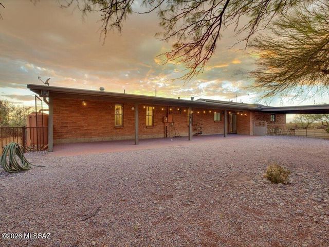 9700 E Andrada Road, Vail, AZ 85641