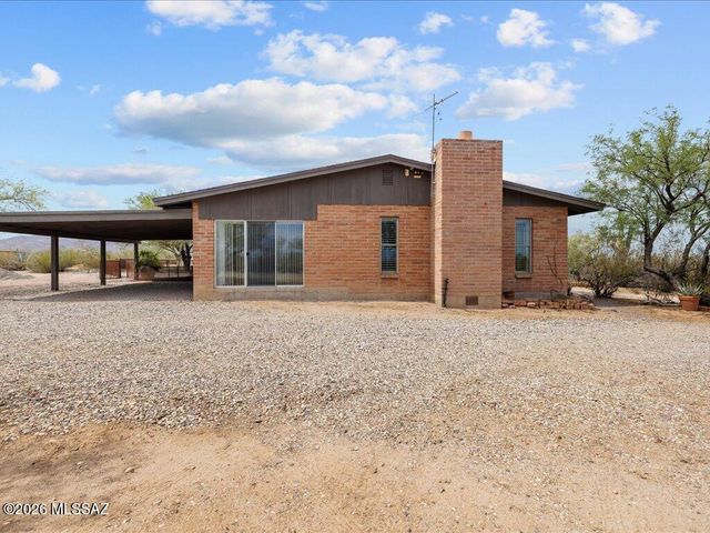 9700 E Andrada Road, Vail, AZ 85641
