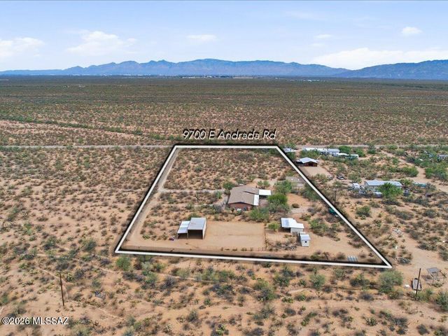 9700 E Andrada Road, Vail, AZ 85641