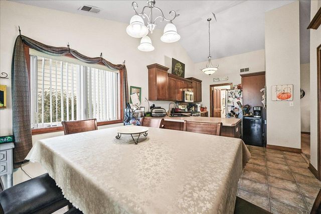 7722 Tanager Street, Hobart, IN 46342