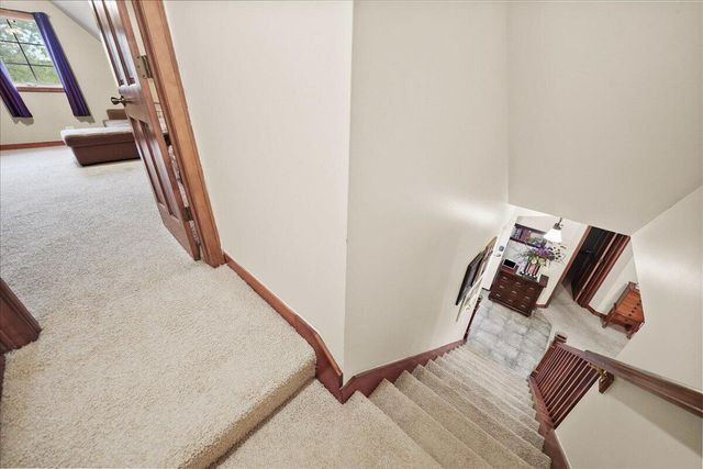 7722 Tanager Street, Hobart, IN 46342