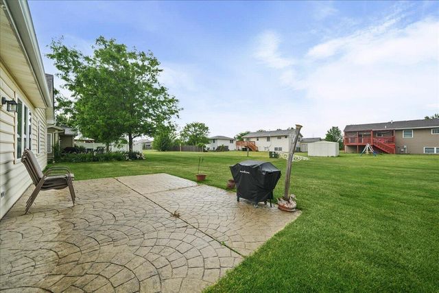7722 Tanager Street, Hobart, IN 46342